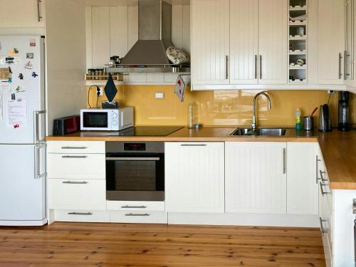 Vista exterior, The Summer House On The Rocky Beach At Skjærhalden in Skjaerhalden