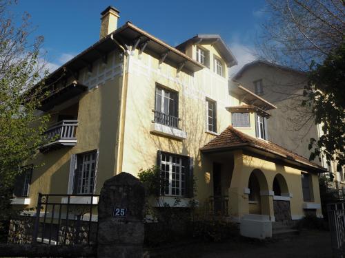 Pyrénées - Le Nid d'Ax Ax-les-Thermes