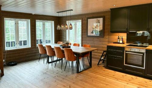 ทัศนียภาพภายนอกโรงแรม, Family Cabin Near Ski Slopes in เนสบิเอิน