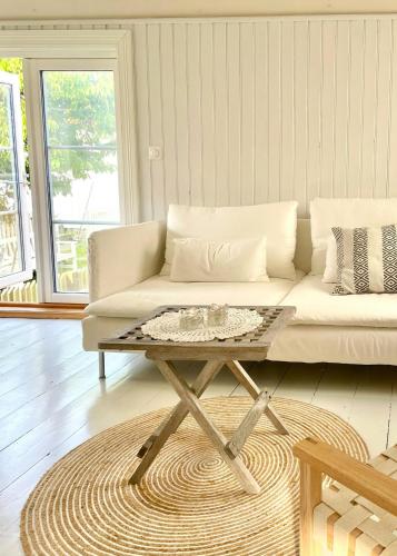 Unique Risør Home With Charm Central Tangen