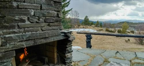 外部景觀, Historic Log Cabin By Rondane National Park in 賀夫靈恩
