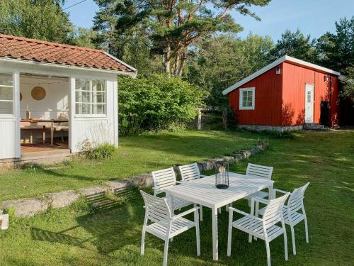 Hotellet från utsidan, Idyllic House In A Lovely Hiking Area in Lommeland