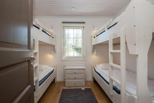 Cabin with great location in Lindvallen Salen in Salen