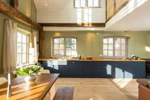 Spacious Vacation Apartment With A Garden View in Walow, Deutschland