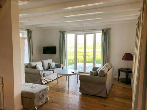 外部景觀, Historic Cottage By The Schlei in 拉本基爾興-福呂克