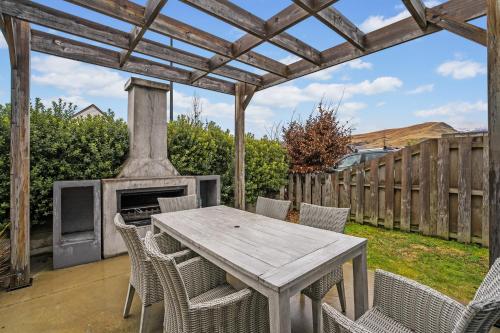 Stunning 3 Bedroom Apartment Queenstown Lake Hayes - image 13