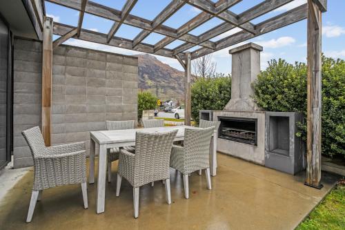 Stunning 3 Bedroom Apartment Queenstown Lake Hayes
