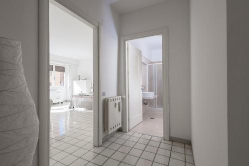 Margaret Guest House - Metro San Paolo, Roma (foto 9)
