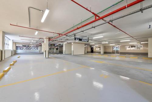 Burj Khalifa 3BR-Prime Location - image 14