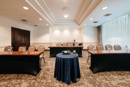 Clarion Suites Hotel Guatemala City - image 4