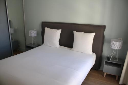 3 bedrooms, 4 beds