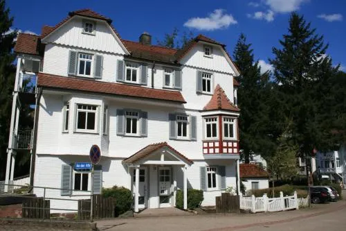 Gästehaus Villa Lina in Bad Herrenalb, Deutschland