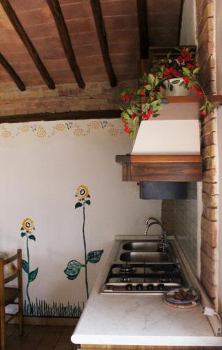 Agriturismo La Grotta Di Montecchino - image 3