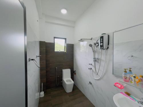 Gimhani Villa Hiriketiya - image 3