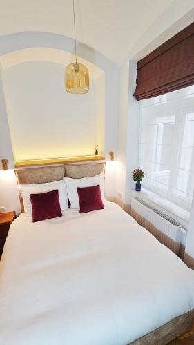 Deluxe Vintage Chic Apartment - Kazimierz Old Town, Cracovia (foto 6)
