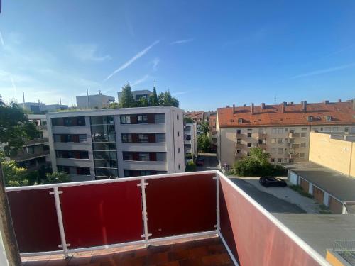 2-Zimmer-Wohnung mit Balkon in der City, Norimberga (foto 6)