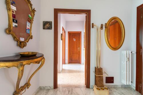 Domus Jonia dream or reality, Roma (foto 6)