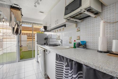 Kitchen, Cosse Marine - Le Grau d'Agde near Le Quai 2