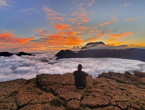 Le Midori - Private Jacuzzi in Saint Paul