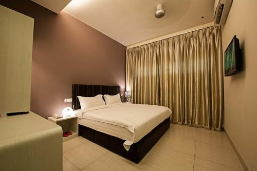 Seven Hotel - image 4