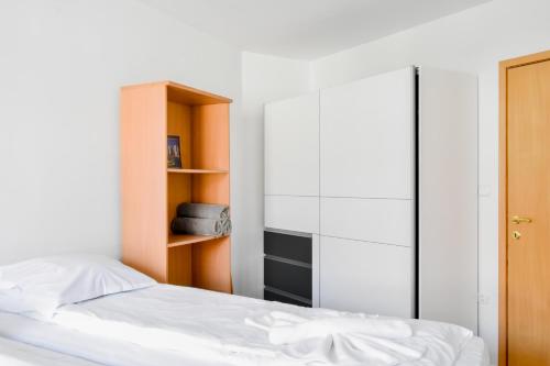 Stylish 1BD Apt in Lozenets with large balcony by Flat Manager, Sofia (Foto 6)