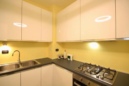 HC - CloHouse Spacious Flat, Rome (photo 9)