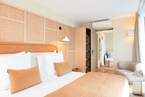 Roc Seven Biarritz – Biarritz, MO