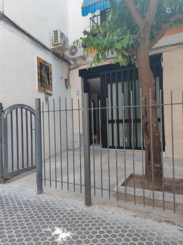 Estudio céntrico, a pie de calle, Séville (photo 3)