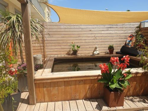 Loft, vue mer, piscine et jacuzzi 3 chambres