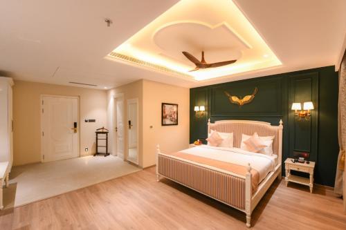 King Room room in Hotel Sunder Palace - A Heritage Style Boutique Hotel