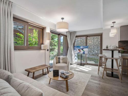 Courchevel Le Praz: Appart 36m², 2 adultes + 2 enfants, Wifi, Parking - FR-1-568-56 in Le Praz