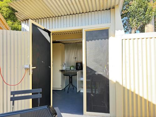 Tiny home in Bayswater in 克羅伊登