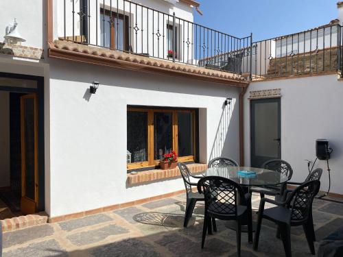 Casa de la Cruz in Encinasola