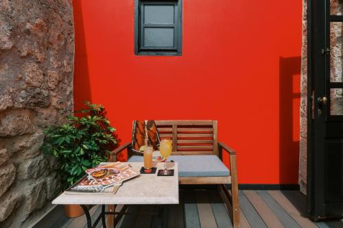 Suite with Terrace image 4