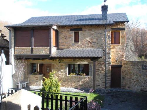 Casa Rural Dos Infantas Las Lilas in 巴爾德斯皮諾