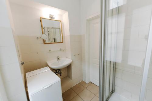 Apartment Ida with Terrace image 1