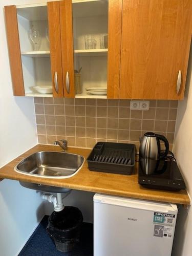 2 bedrooms, 4 beds