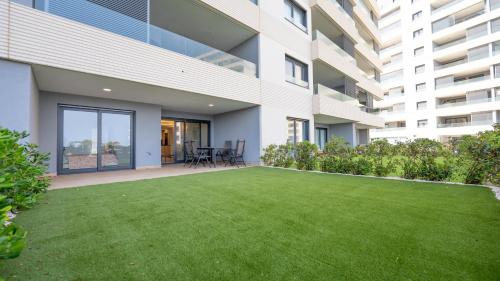 beranda/teres, YourSpain Apartment P310C in Punta Prima