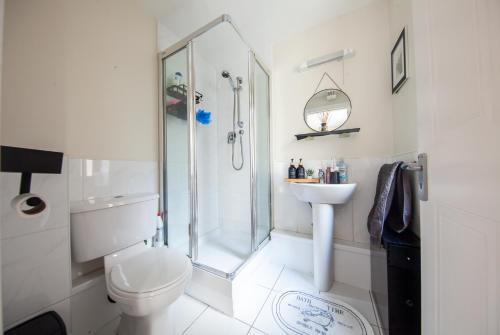 Apartment image 9