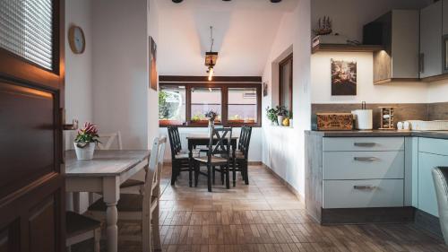 Zet House in Zetelaka