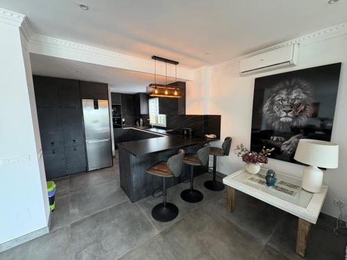 Villa Vencejo - 3 bed villa - fully refurbished in Riviera Del Sol, Mijas, Málaga (Foto 4)