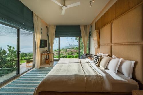 SaffronStays Swallow's Nest in Jovan