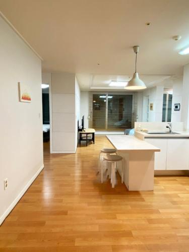 Large Apt, Awesome nature nearby, Pangyo, Seongnam (foto 8)