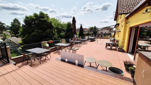 Viesnīcas āriene, Penzion a restaurace Zlatovláska u zámku Červená Lhota (Penzion a restaurace Zlatovlaska u zamku Cervena Lhota) in Pluhův Žďár