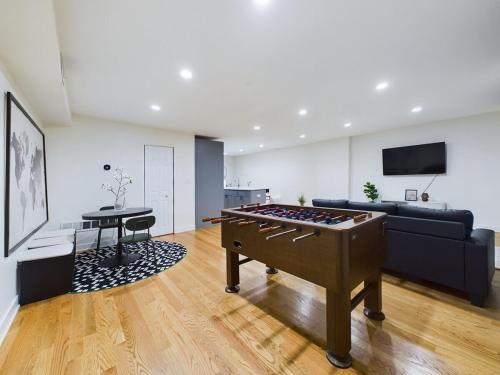 Chic Modern Comfort in Chicago in Chicago, USA