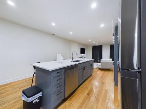 Chic Modern Comfort in Chicago in Chicago, USA