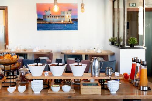 Grand Hôtel de la Gare Toulon – Boutique Hôtel  in ตูลอง