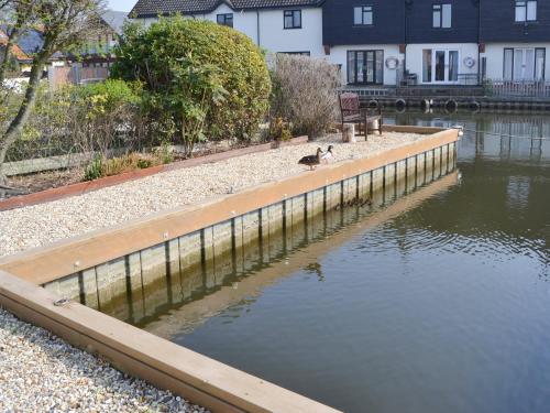 Udvendig, Heron's Quay in Wroxham
