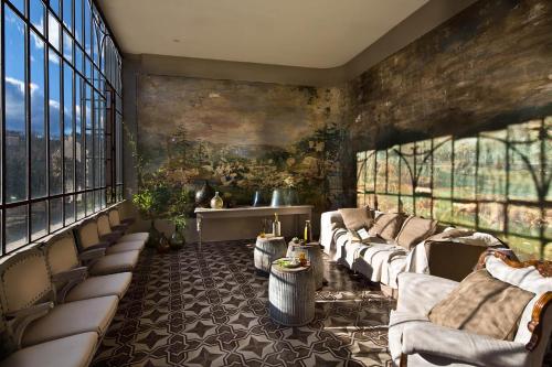 Kert, Chateau d'Uzer in Uzer