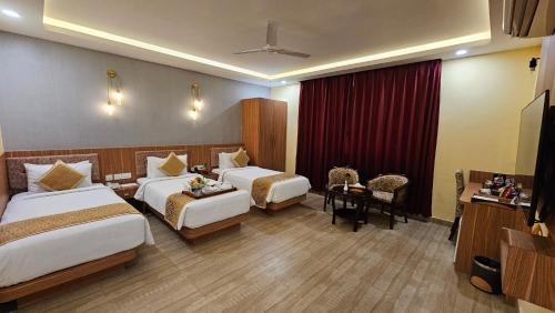King Room image 1